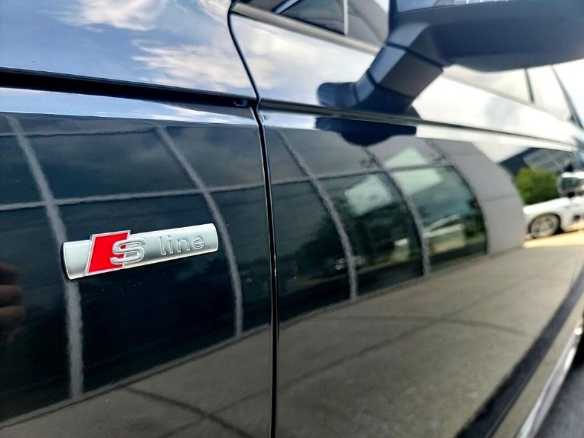 2018 AUDI A4 PREMIUM/TECH PREMIUM WAUKMAF4XJN019508