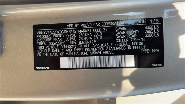 2016 VOLVO XC90 T6 MOMENTUM YV4A22PK0G1046415