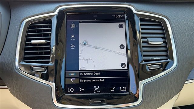 2016 VOLVO XC90 T6 MOMENTUM YV4A22PK0G1046415