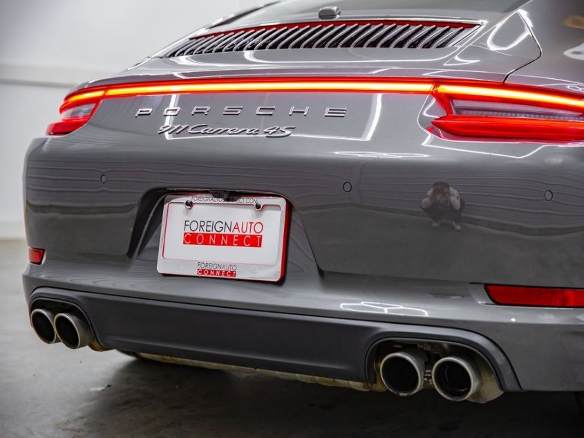 2018 PORSCHE 911 CARRERA WP0AB2A90JS123195