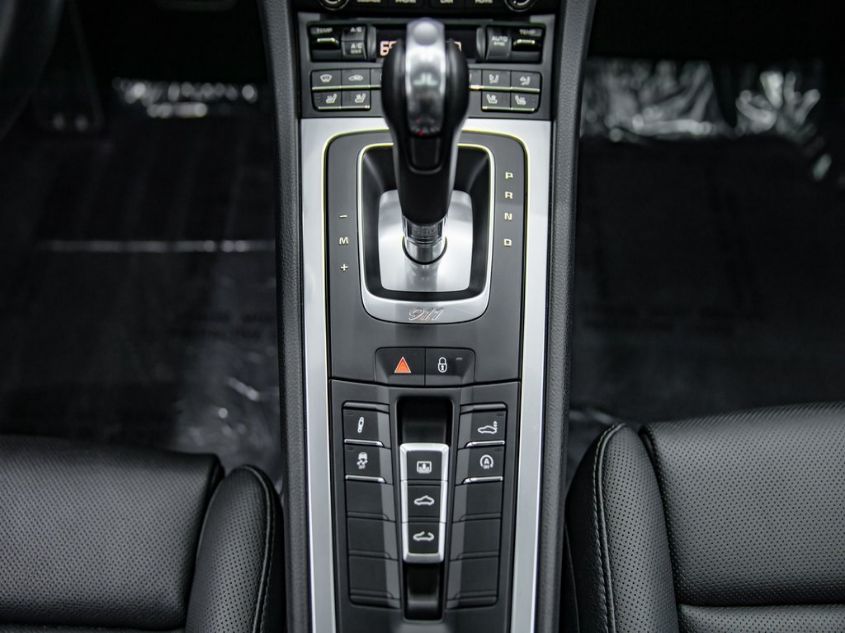 2018 PORSCHE 911 CARRERA WP0AB2A90JS123195
