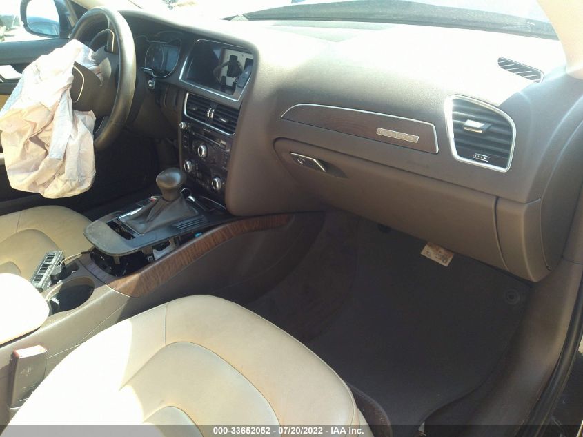 2015 AUDI A4 PREMIUM WAUBFAFL1FN011354