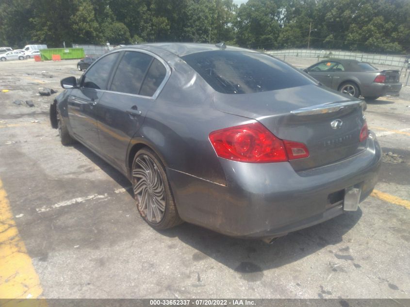 2015 INFINITI Q40 JN1CV6APXFM501074