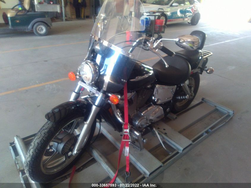 2004 HONDA VT1100 C 1HFSC18014A802072