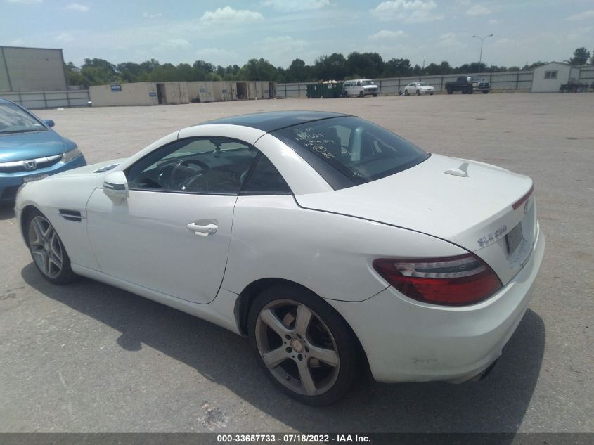 2013 MERCEDES-BENZ SLK-CLASS SLK 250 WDDPK4HA8DF051879