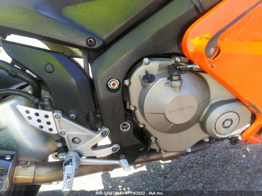 2006 HONDA CBR600 RR JH2PC37046M310402