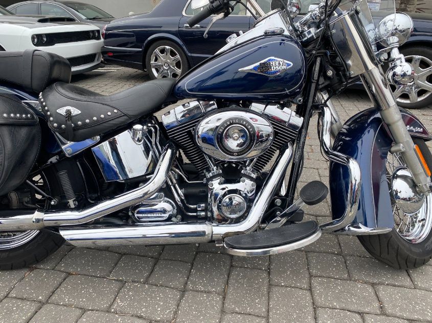 2013 HARLEY-DAVIDSON FLSTC HERITAGE SOFTAIL CLASSIC 1HD1BWV18DB014482