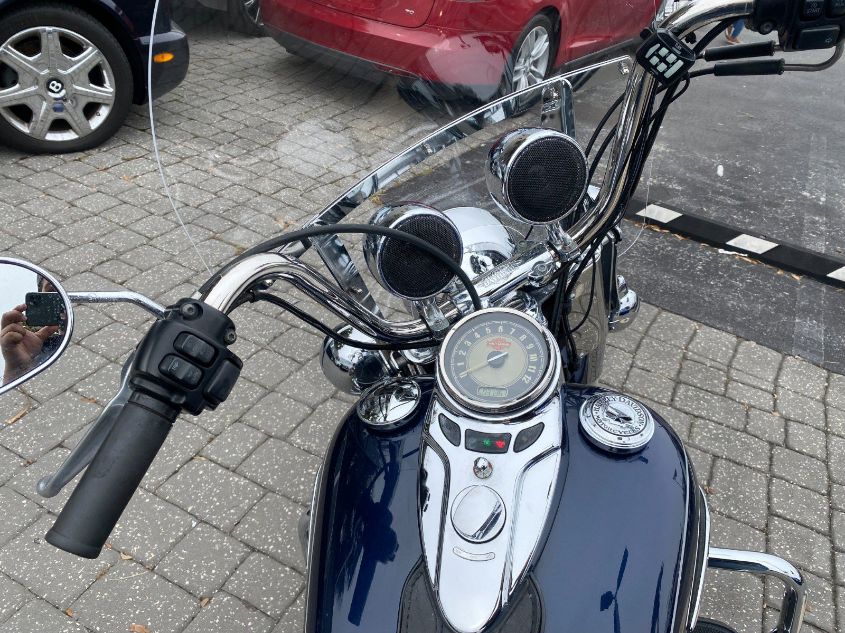 2013 HARLEY-DAVIDSON FLSTC HERITAGE SOFTAIL CLASSIC 1HD1BWV18DB014482