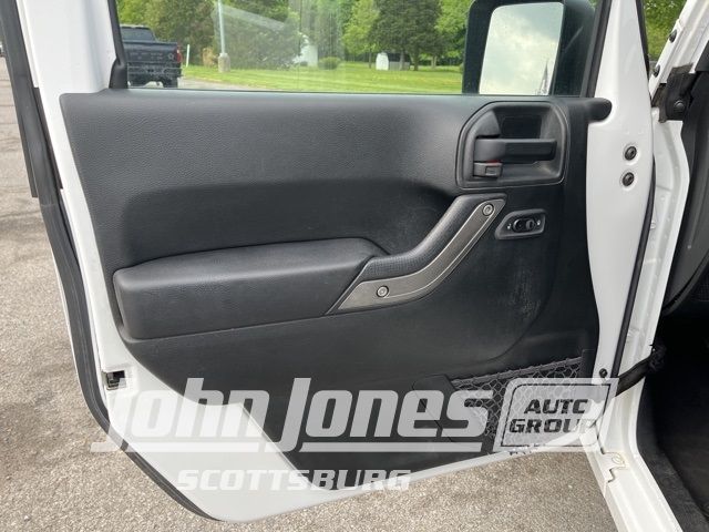 2018 JEEP WRANGLER JK UNLIMITED SPORT S 1C4HJWDG4JL923527