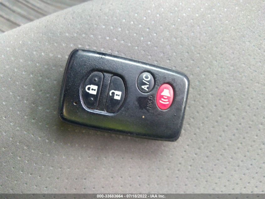 2015 TOYOTA PRIUS FOUR JTDKN3DU7F0397031