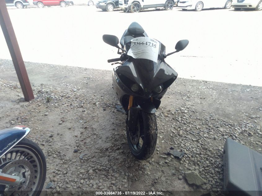 2009 YAMAHA YZFR1 JYARN23E89A003937