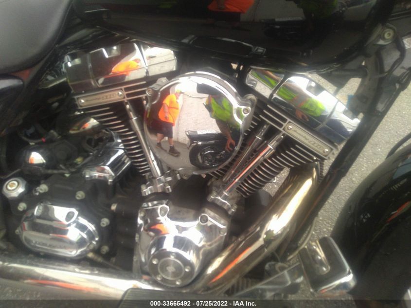 2007 HARLEY-DAVIDSON FLHTCUI 1HD1FC4337Y668877