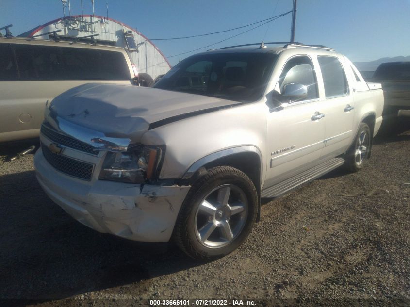 2013 CHEVROLET AVALANCHE LTZ 3GNTKGE7XDG100945