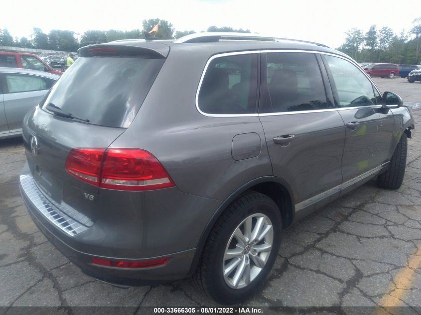2013 VOLKSWAGEN TOUAREG SPORT W/NAV WVGEF9BP3DD000541
