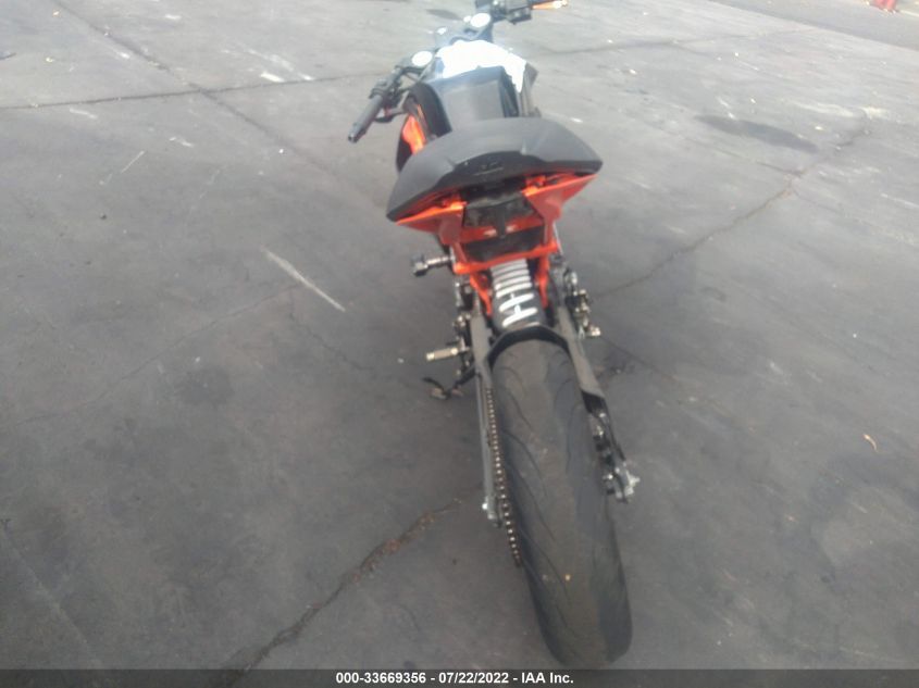 2018 KTM 390 DUKE MD2JYJ401JC298016