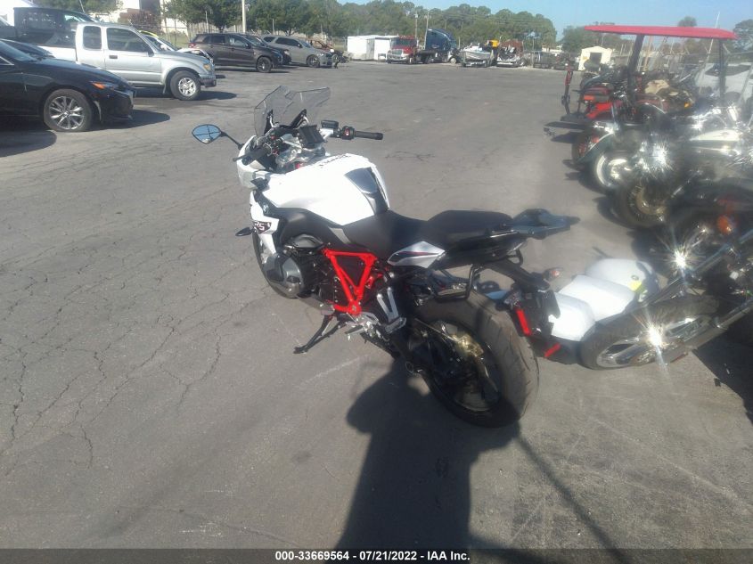 2022 BMW R 1250 RS WB10J8306N6F19114