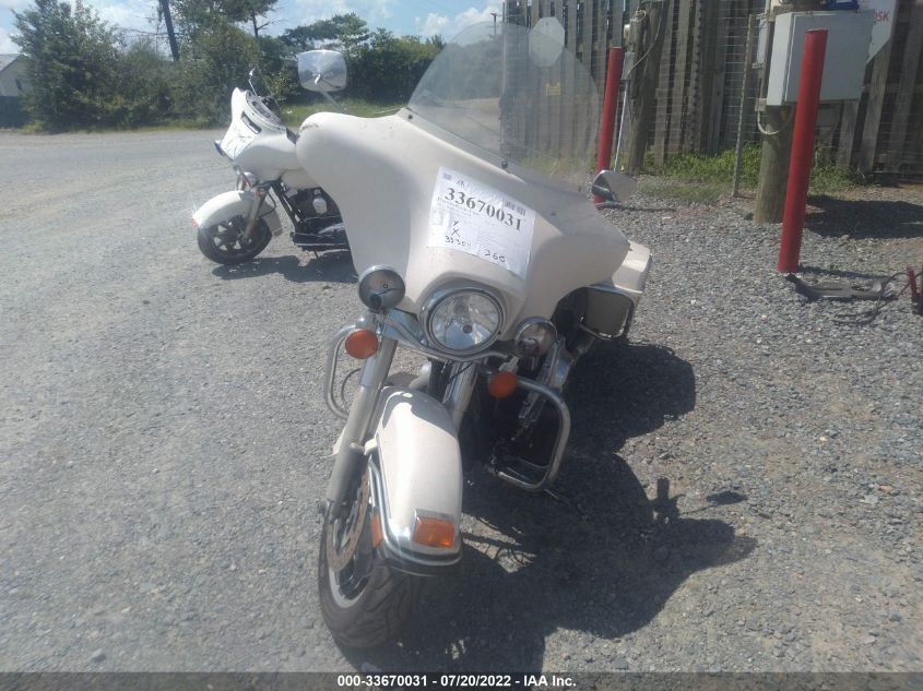 2011 HARLEY-DAVIDSON FLHTP 1HD1FMM11BB609570