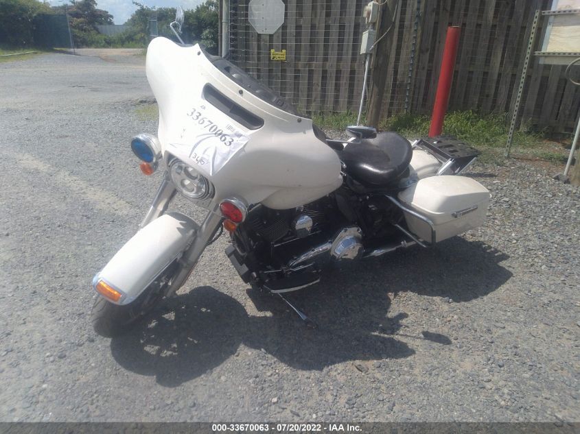 2014 HARLEY-DAVIDSON FLHTP POLICE ELECTRA GLIDE 1HD1FMM19EB656575