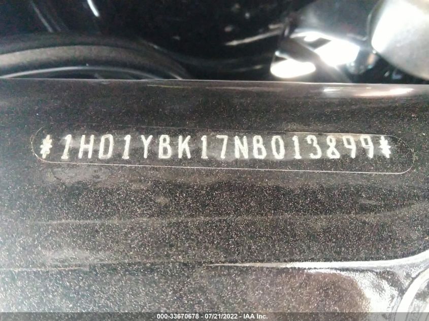 2022 HARLEY-DAVIDSON FLHCS 1HD1YBK17NB013899