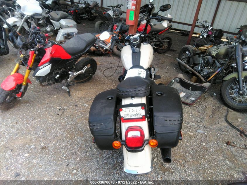 2022 HARLEY-DAVIDSON FLHCS 1HD1YBK17NB013899