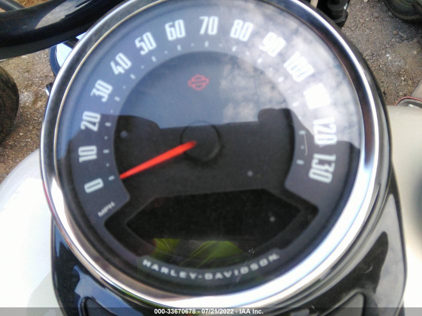 2022 HARLEY-DAVIDSON FLHCS 1HD1YBK17NB013899