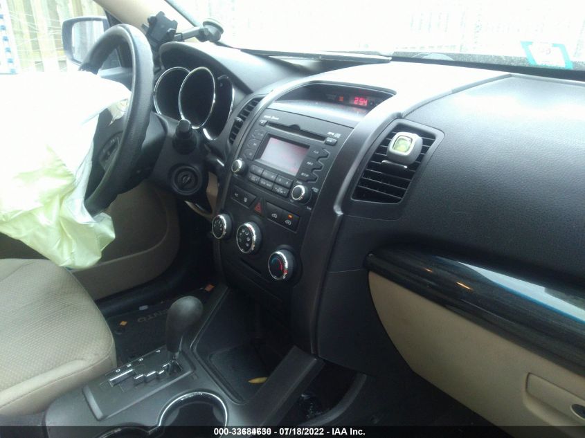 2013 KIA SORENTO LX 5XYKT3A1XDG376133