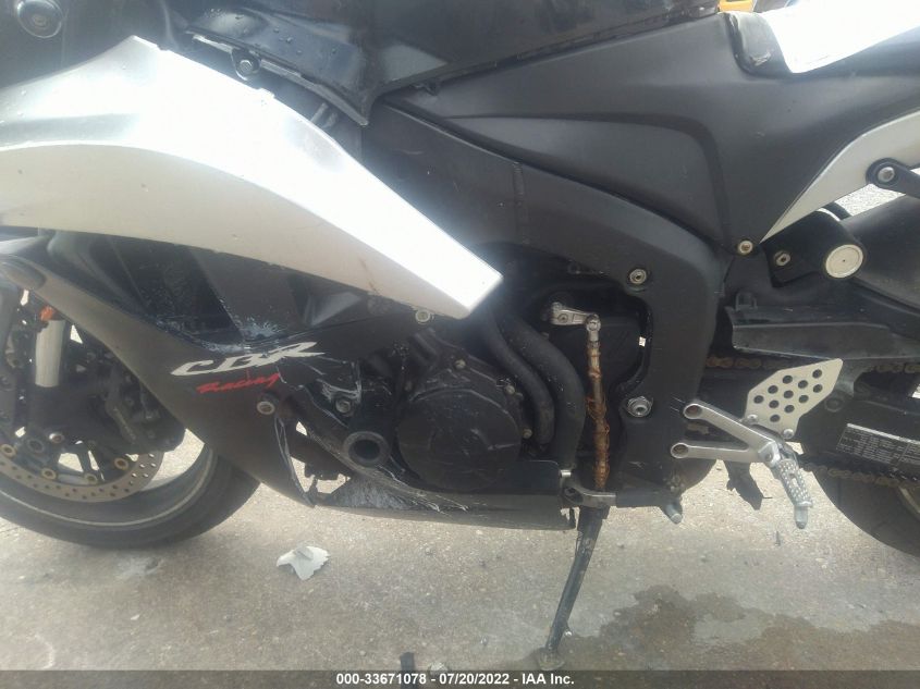 2008 HONDA CBR600 RR JH2PC40048M102121