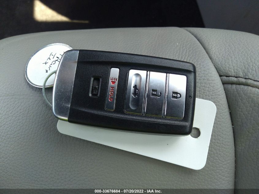2019 ACURA ILX PKG 19UDE2F71KA011669