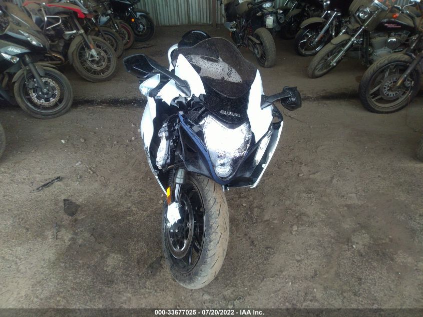 2022 SUZUKI GSX1300 RR JS1EJ11B0N7101945