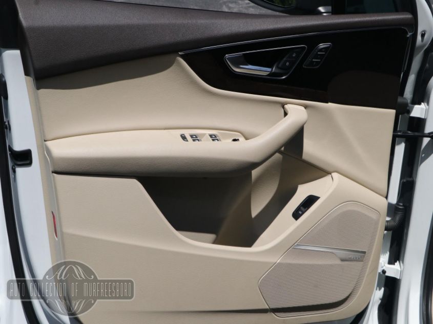 2017 AUDI Q7 PREMIUM PLUS WA1LAAF70HD008716