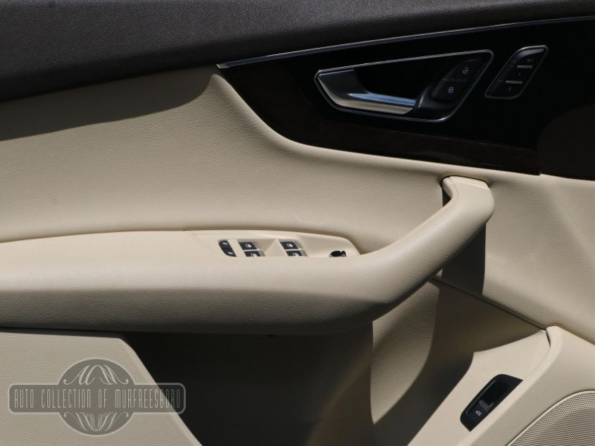 2017 AUDI Q7 PREMIUM PLUS WA1LAAF70HD008716