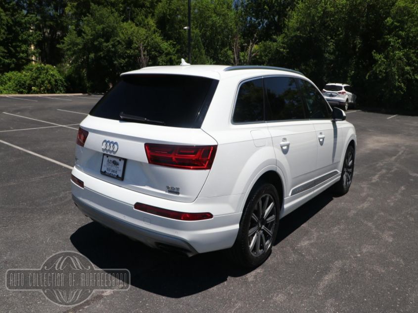 2017 AUDI Q7 PREMIUM PLUS WA1LAAF70HD008716