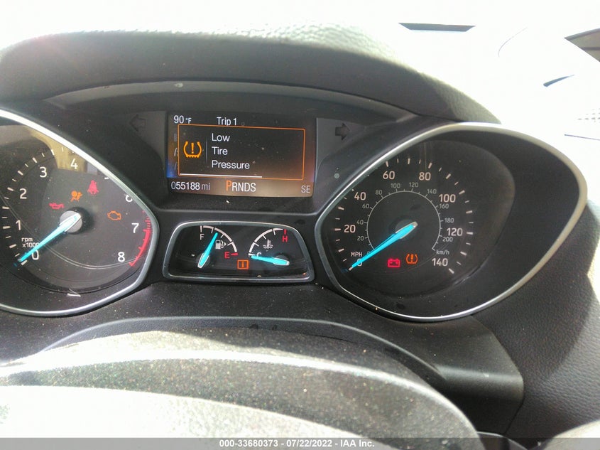 VIN 1FMCU0GD6JUB60237 2018 FORD ESCAPE SE