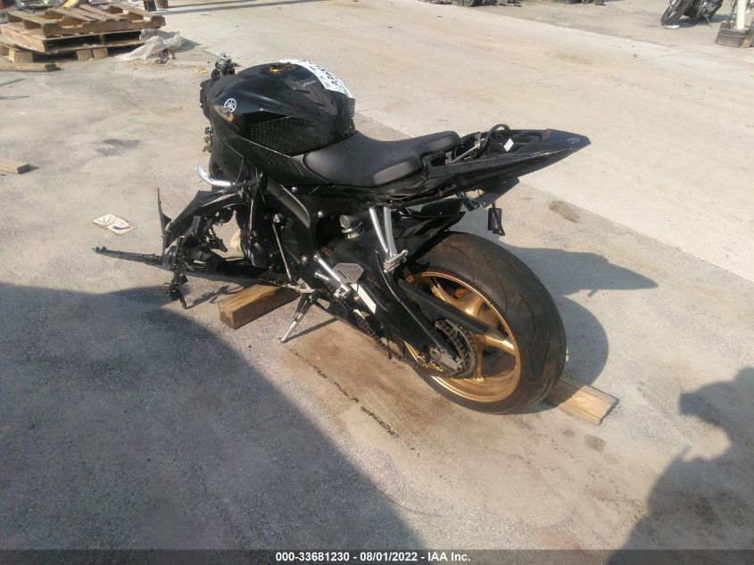 2009 YAMAHA YZFR6 JYARJ16E29A014708