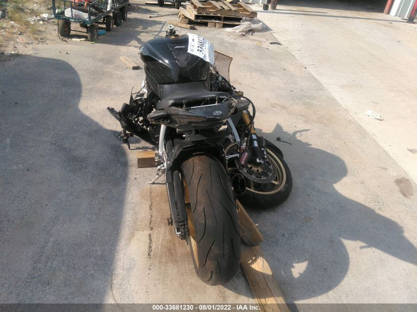 2009 YAMAHA YZFR6 JYARJ16E29A014708
