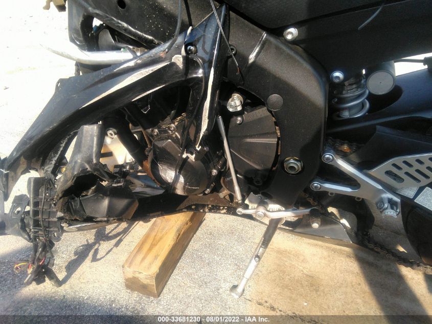 2009 YAMAHA YZFR6 JYARJ16E29A014708