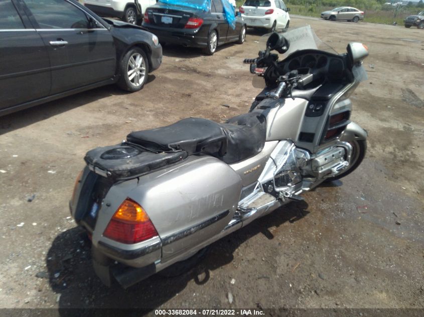 2003 HONDA GL1800 1HFSC47073A209074