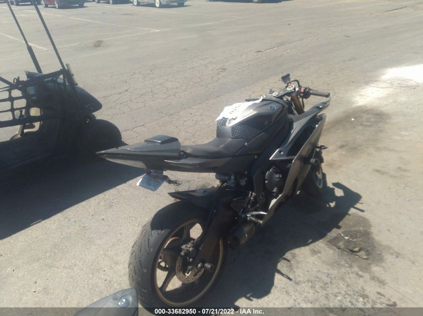 2014 YAMAHA YZFR6 C JYARJ16YXEA007686