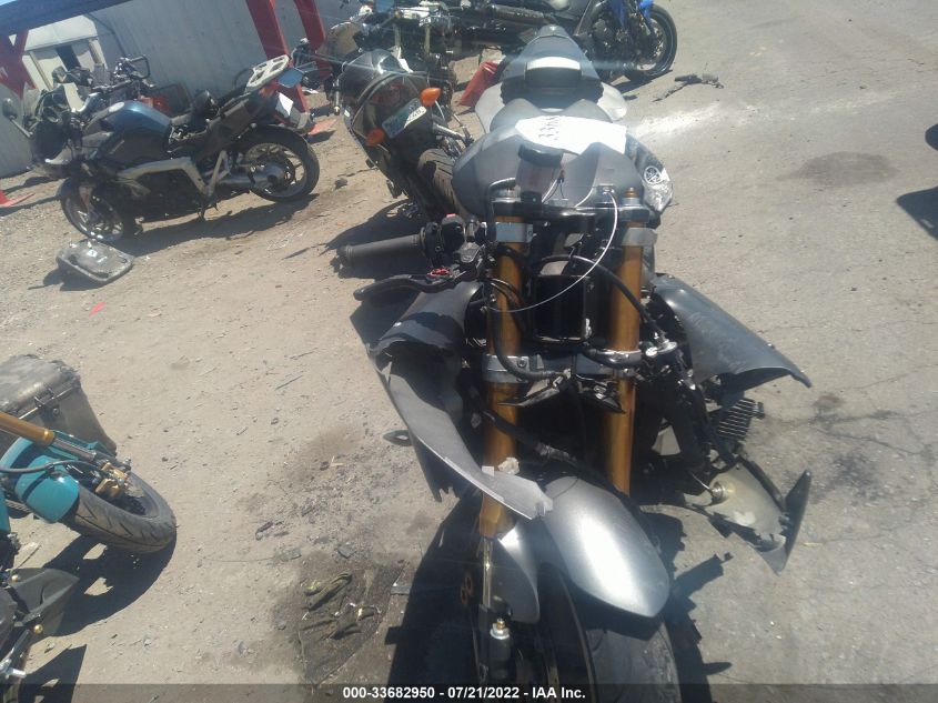 2014 YAMAHA YZFR6 C JYARJ16YXEA007686