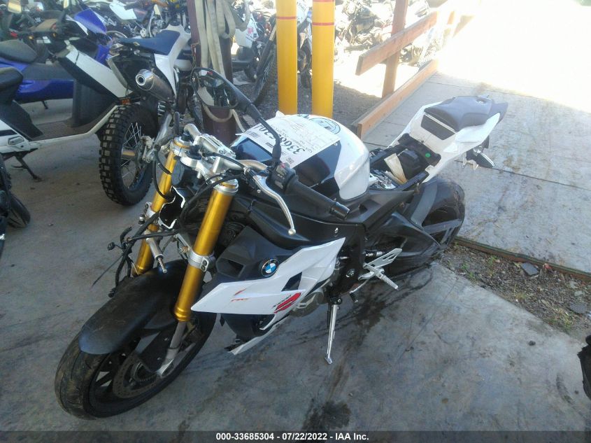 2016 BMW S 1000 R WB10D1205GZ696672