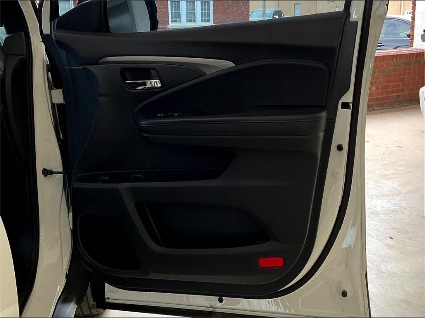 2019 HONDA PASSPORT EXL 5FNYF7H55KB001188
