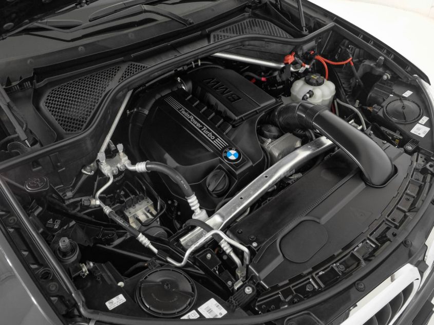 2018 BMW X6 XDRIVE35I 5UXKU2C54J0X49349