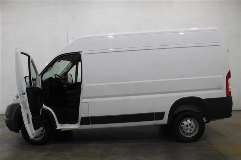 2018 RAM PROMASTER CARGO VAN 3C6TRVBG1JE139144