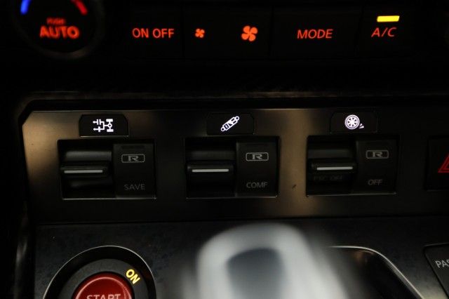 2017 NISSAN GT-R PREMIUM JN1AR5EF4HM820786