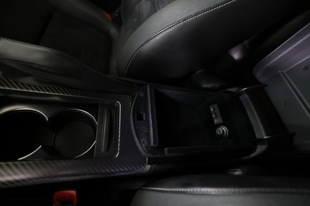 2017 NISSAN GT-R PREMIUM JN1AR5EF4HM820786