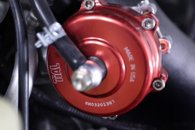 2017 NISSAN GT-R PREMIUM JN1AR5EF4HM820786