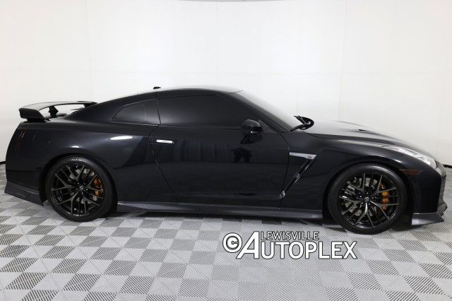 2017 NISSAN GT-R PREMIUM JN1AR5EF4HM820786