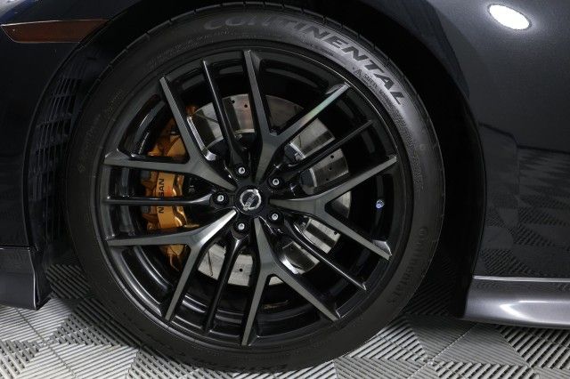2017 NISSAN GT-R PREMIUM JN1AR5EF4HM820786