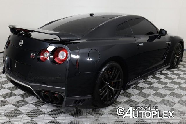 2017 NISSAN GT-R PREMIUM JN1AR5EF4HM820786