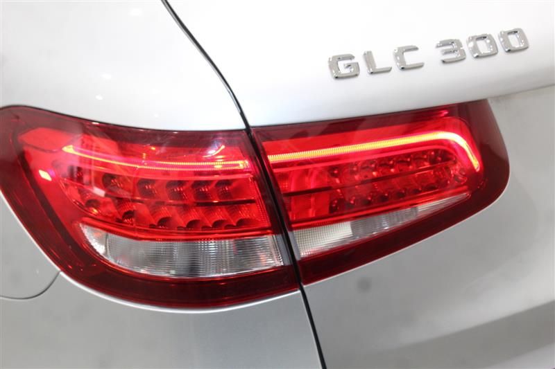 2016 MERCEDES-BENZ GLC GLC 300 WDC0G4KB3GF088285
